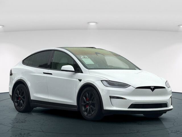 Used 2023 Tesla Model X Plaid image 9