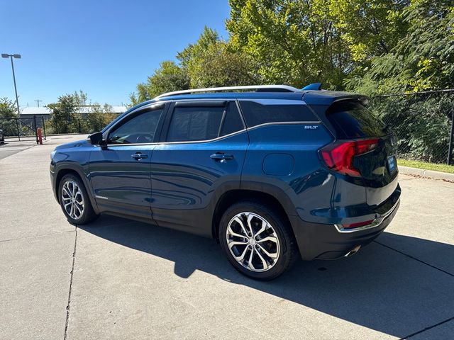 Used 2020 GMC Terrain SLT w/ Preferred Package image 3