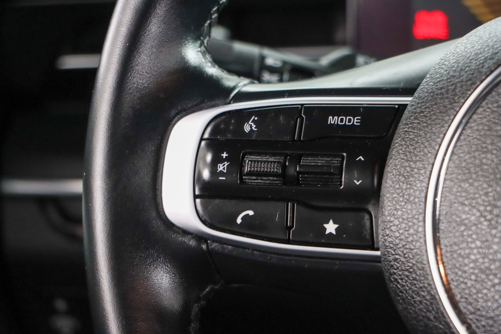 Used 2025 Kia K5 GT-Line image 13