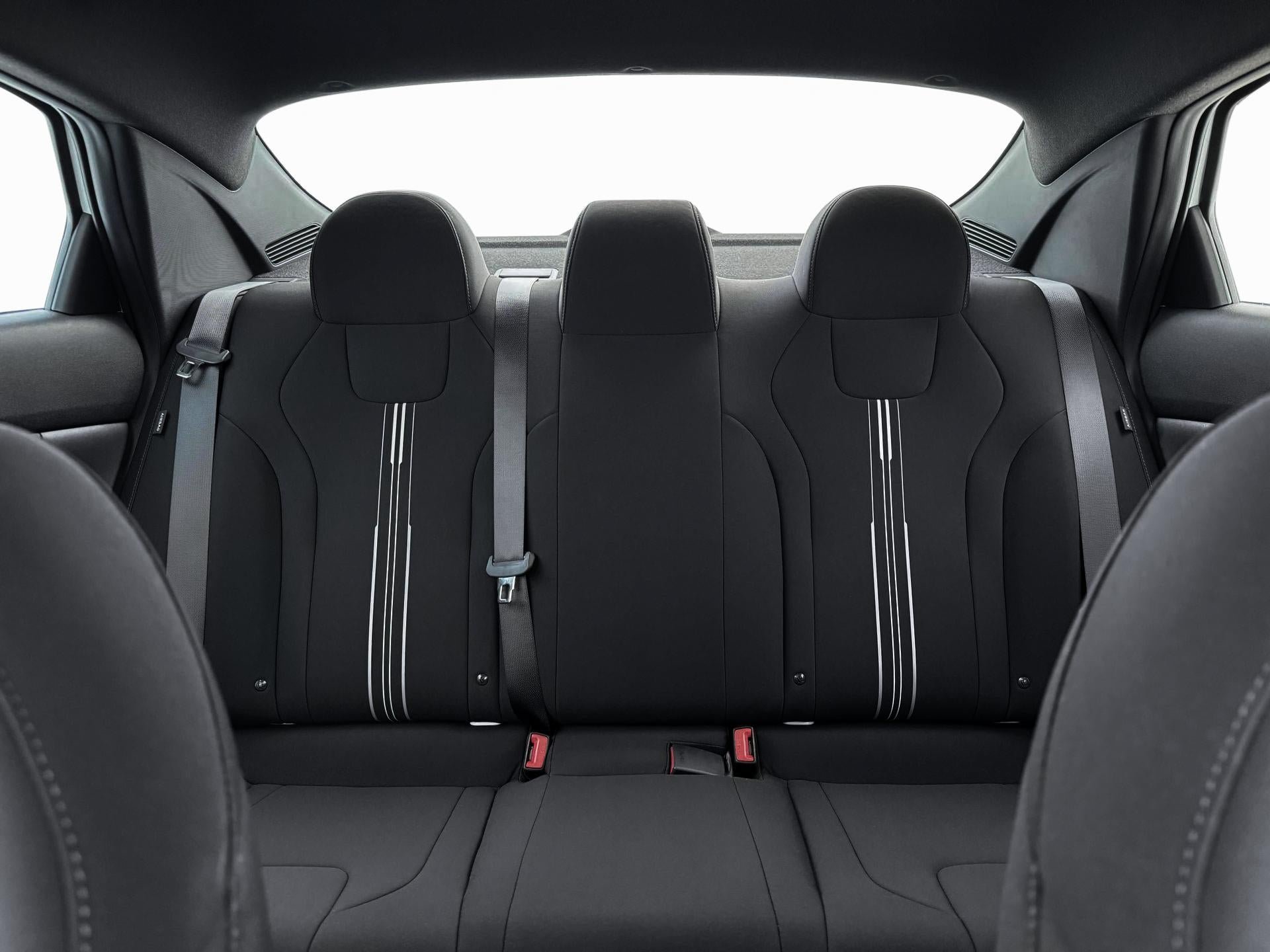 New 2025 Hyundai Elantra SEL FWD image 16