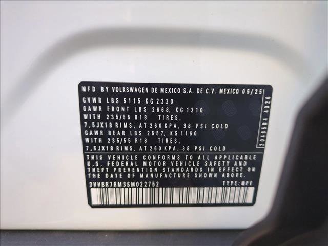 Used 2025 Volkswagen Tiguan S image 25