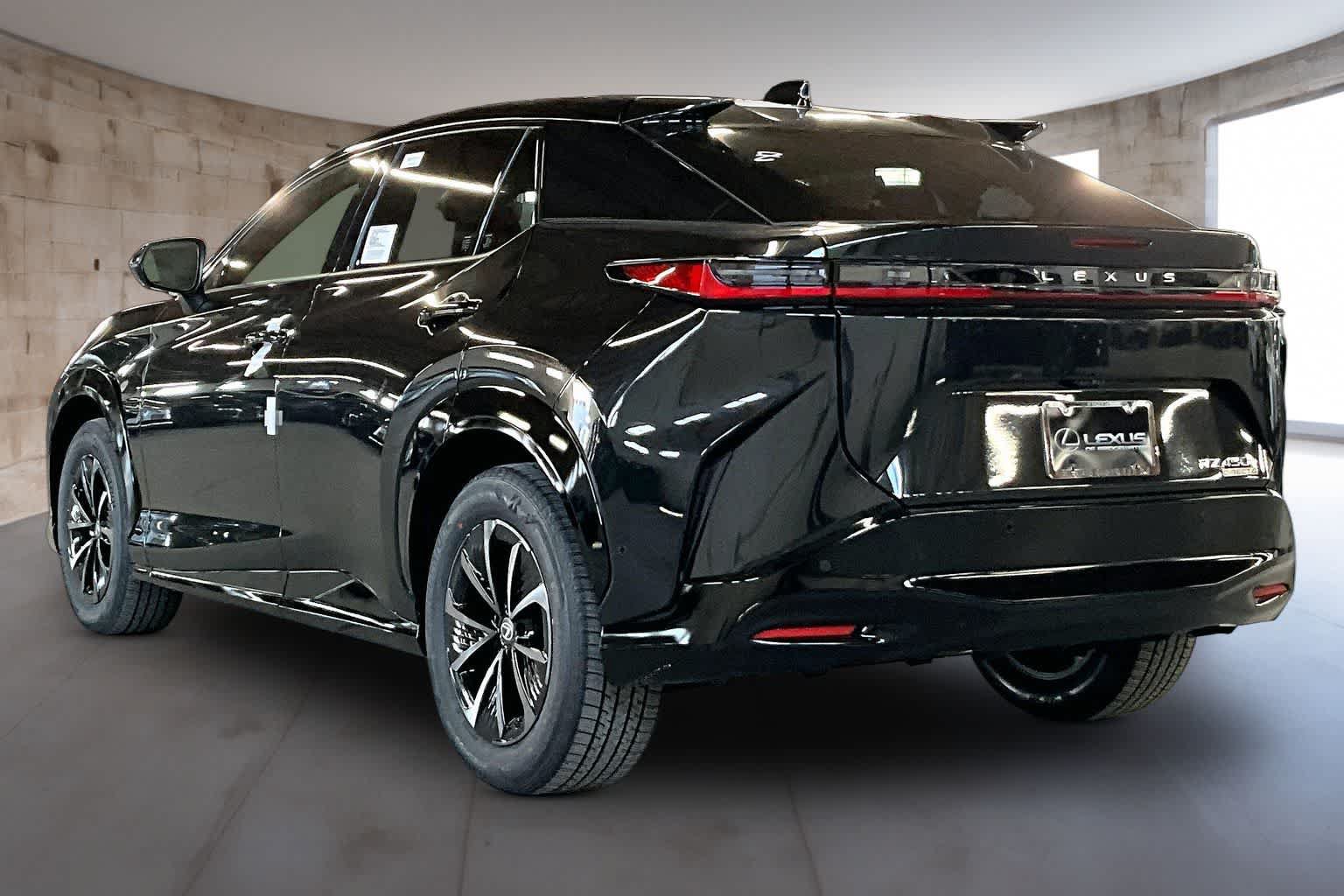 New 2026 Lexus RZ 450e AWD image 3
