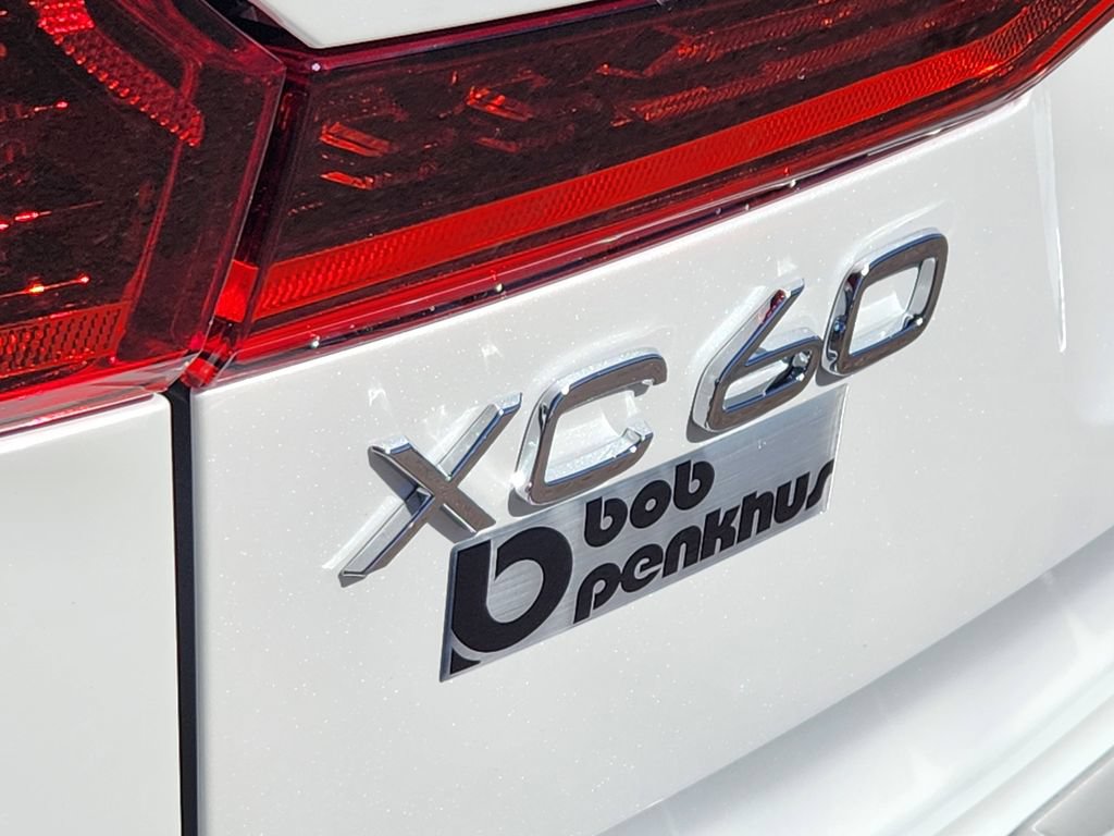 New 2026 Volvo XC60 T8 Ultra w/ Protection Package Premier AWD/4WD image 31