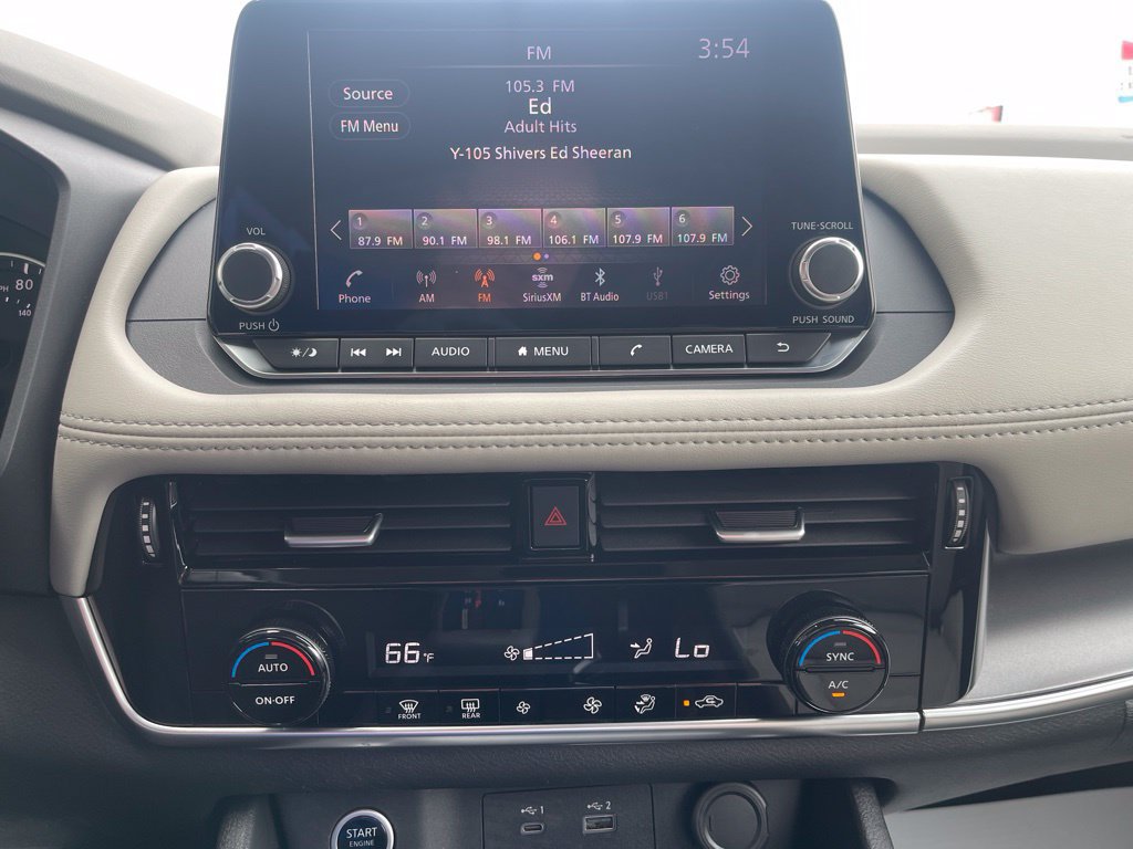 Used 2022 Nissan Rogue SV AWD/4WD image 12