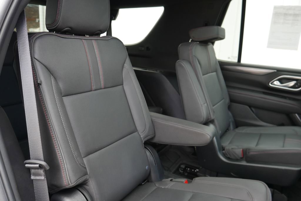 Used 2023 Chevrolet Tahoe RST w/ Luxury Package AWD/4WD image 25