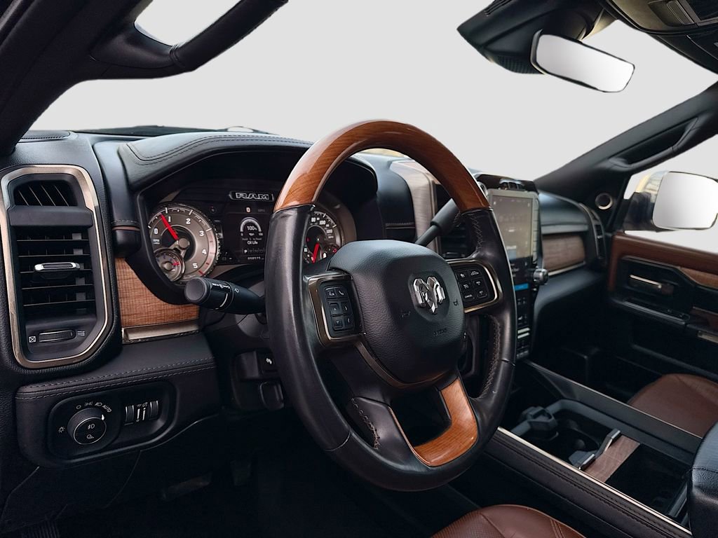 Used 2020 RAM 3500 Limited image 11