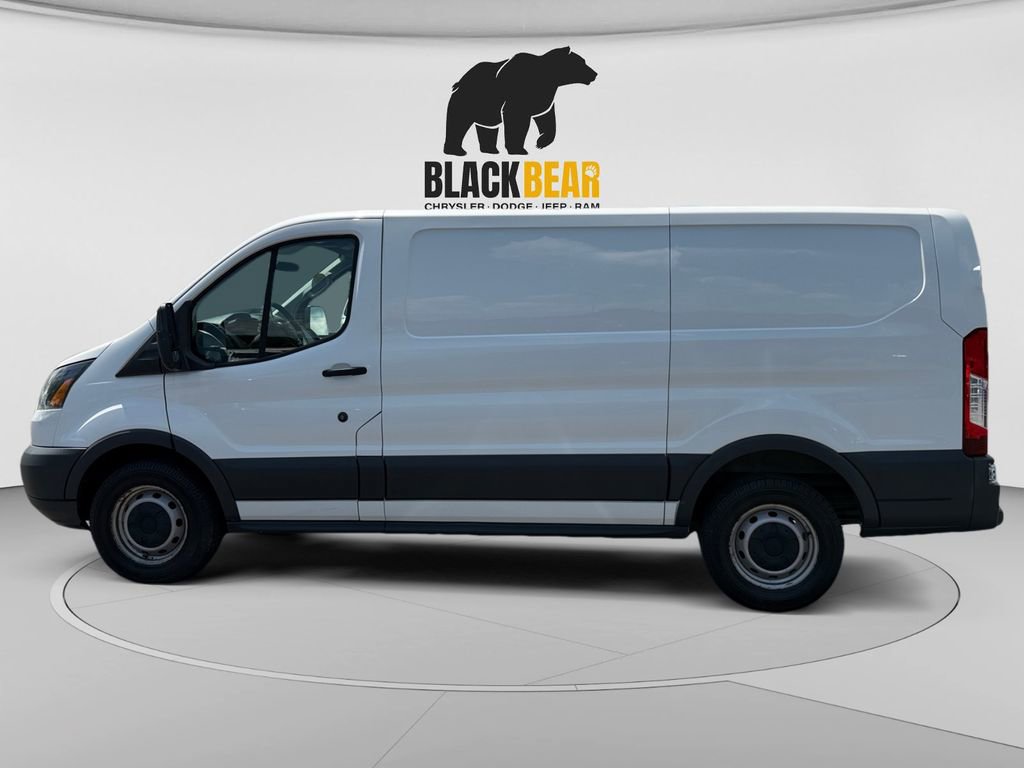 Used 2015 Ford Transit 150 130 Low Roof RWD image 6