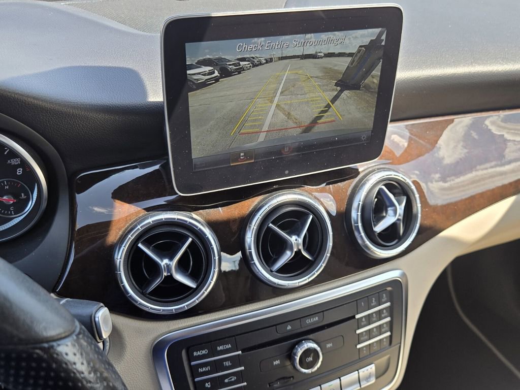 Used 2018 Mercedes-Benz CLA 250 image 22