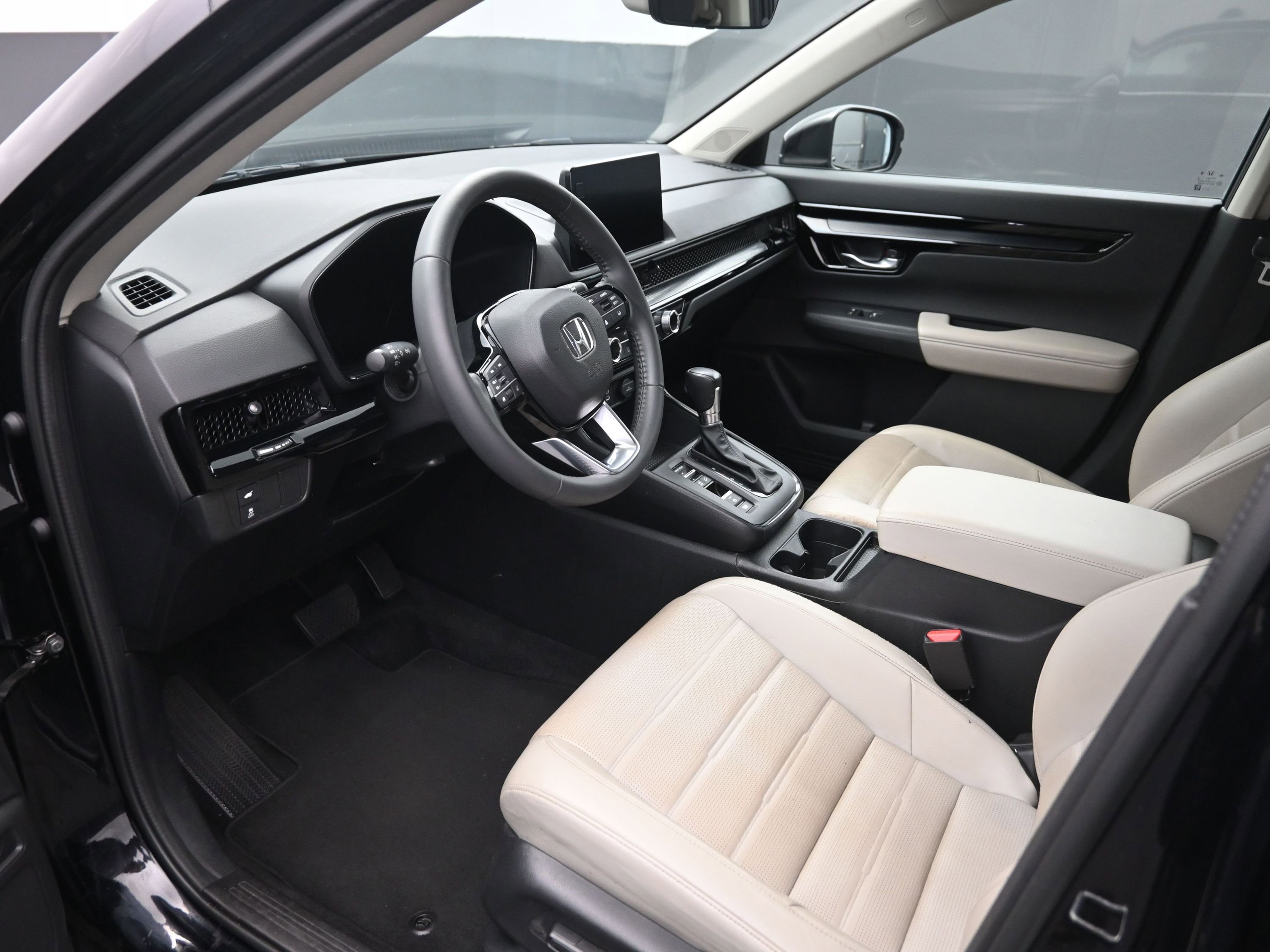 Used 2024 Honda CR-V EX-L image 12