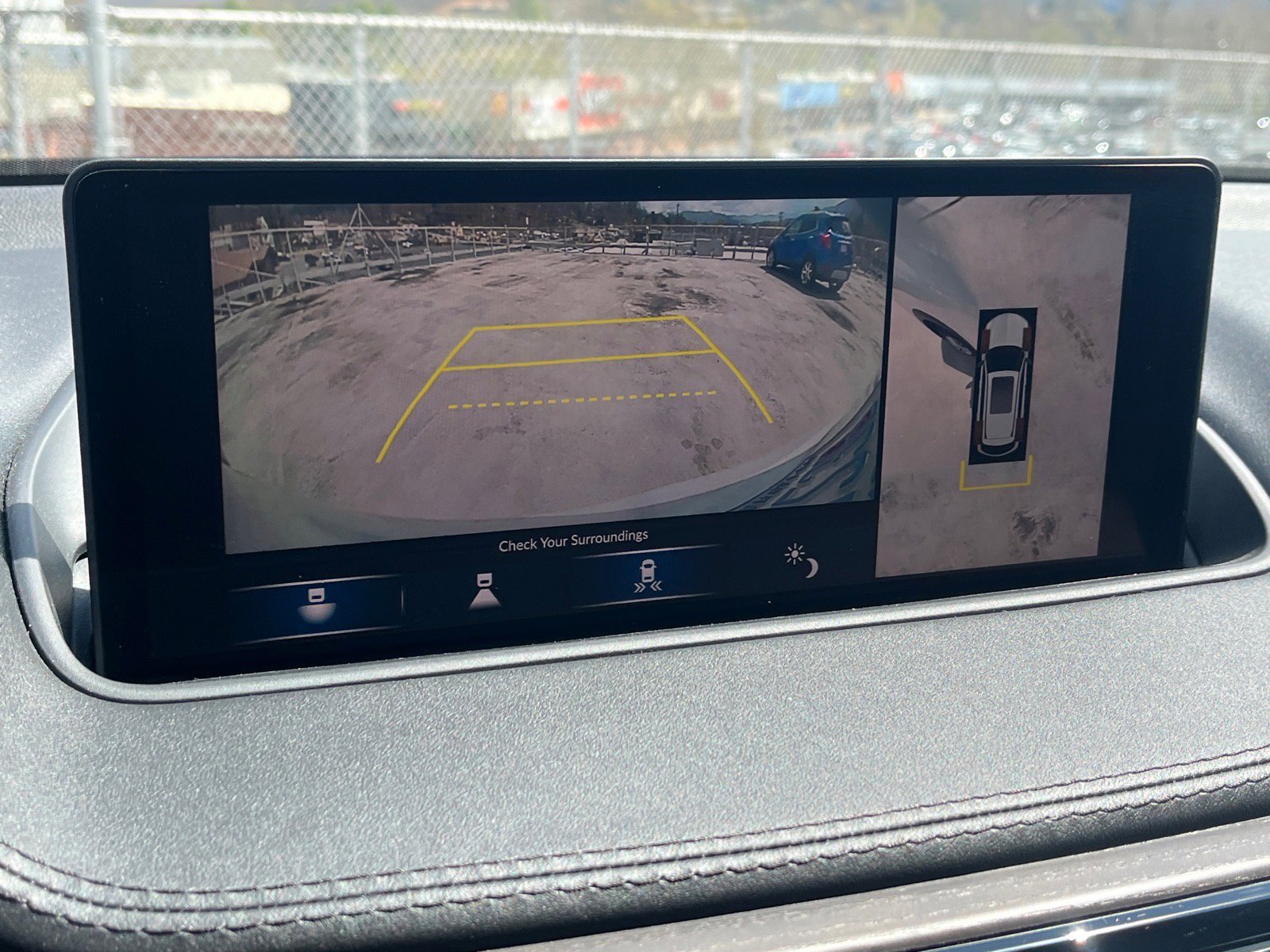 Used 2024 Acura MDX SH-AWD w/ Advance Package image 11