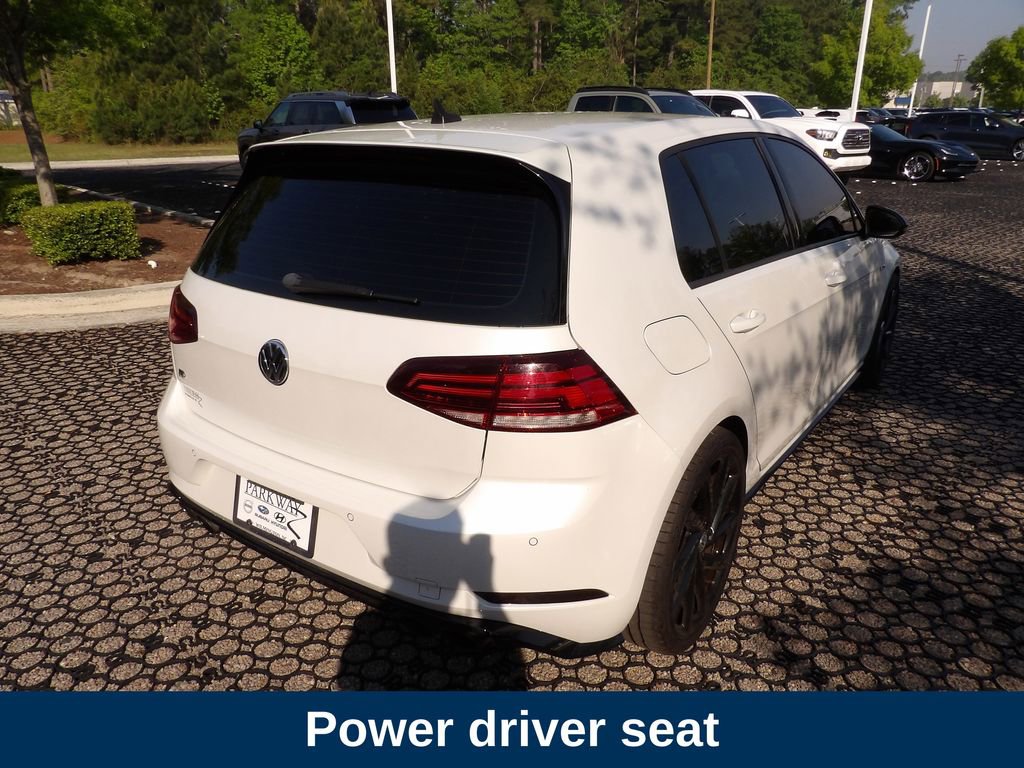 Used 2018 Volkswagen Golf R 4-Door image 6
