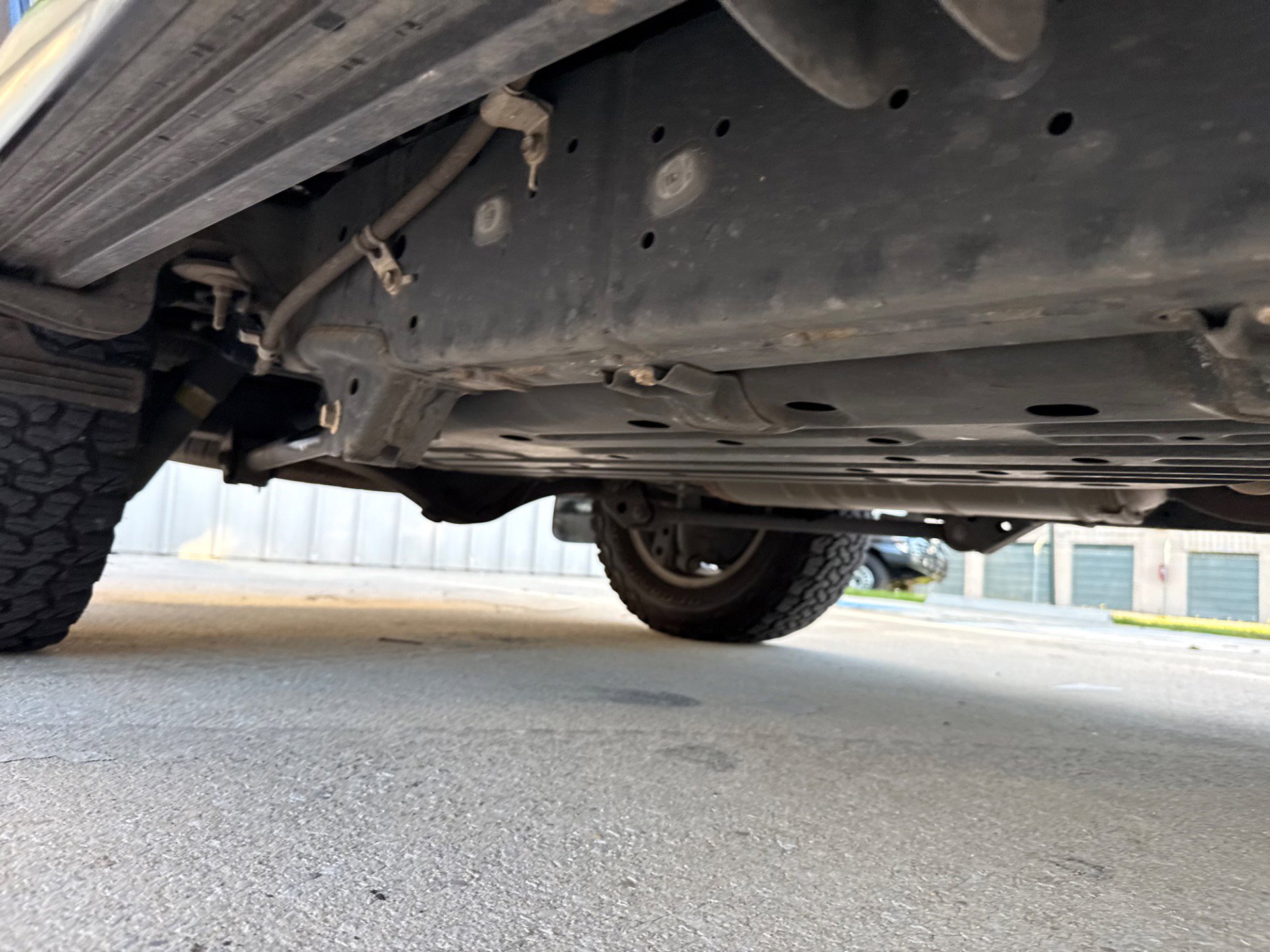 Used 2013 Toyota Land Cruiser image 25
