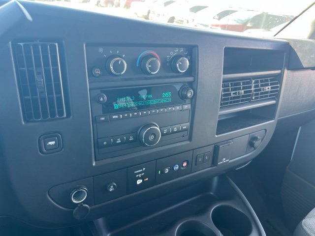 Used 2025 GMC Savana 3500 LT w/ LT Preferred Equipment Group RWD image 14