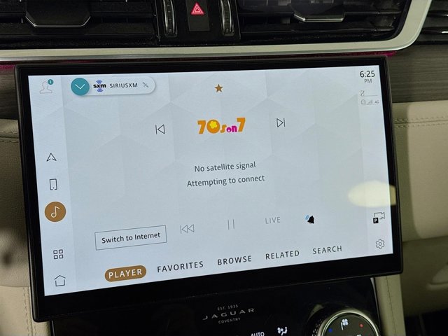 Used 2023 Jaguar F-PACE S image 15