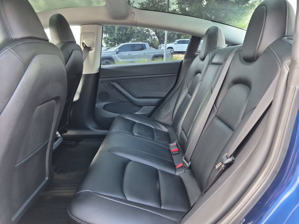 Used 2023 Tesla Model 3 Long Range AWD/4WD image 30