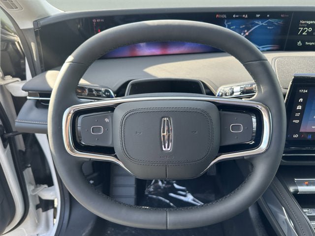 New 2026 Lincoln Nautilus Reserve w/ Jet Appearance Package AWD/4WD image 11