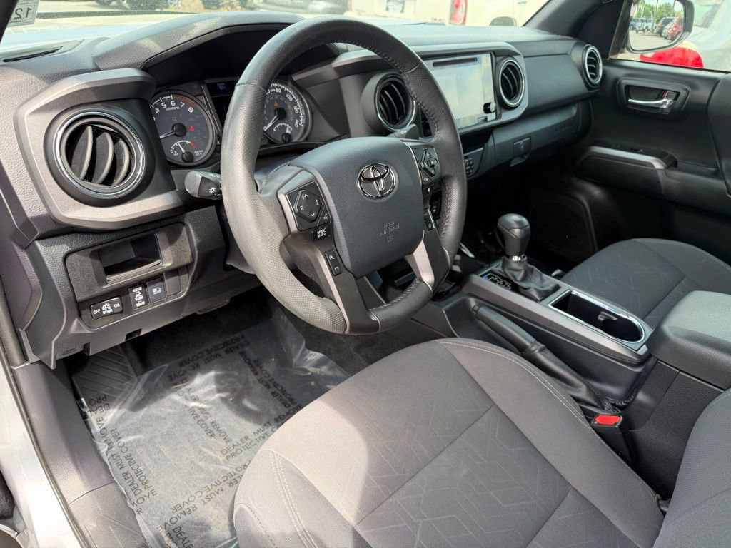 Used 2019 Toyota Tacoma TRD Off-Road image 13