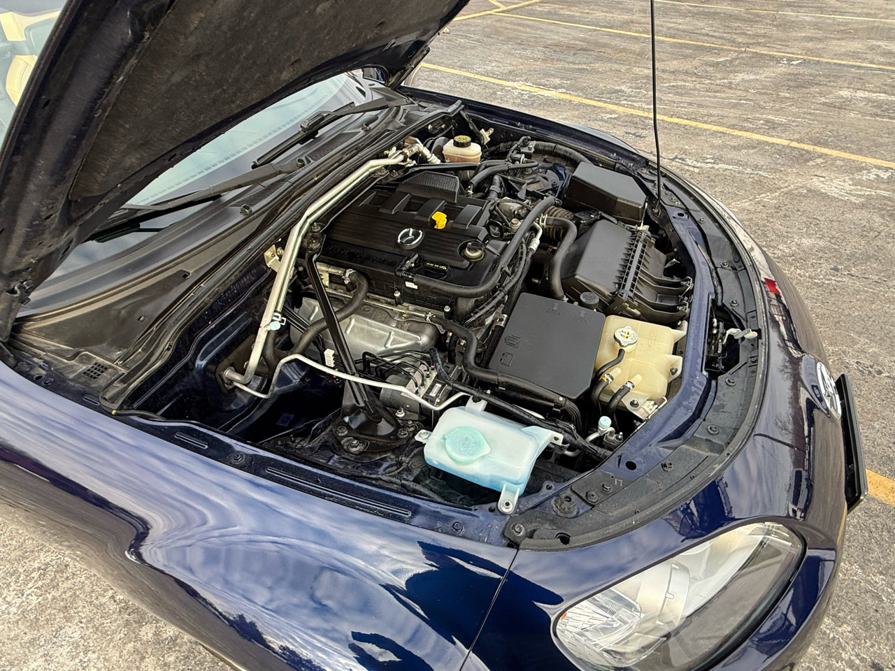 Used 2012 MAZDA MX-5 Miata Grand Touring image 39