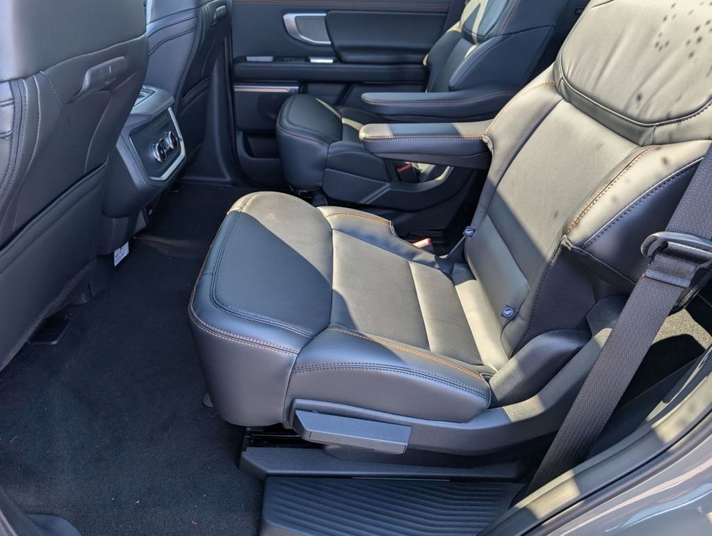 New 2026 Ford Expedition Tremor image 52