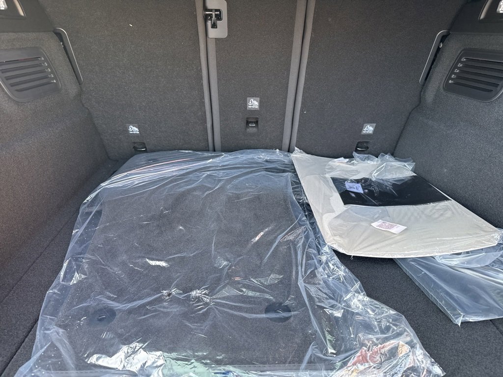 New 2025 Alfa Romeo Stelvio Sprint image 21