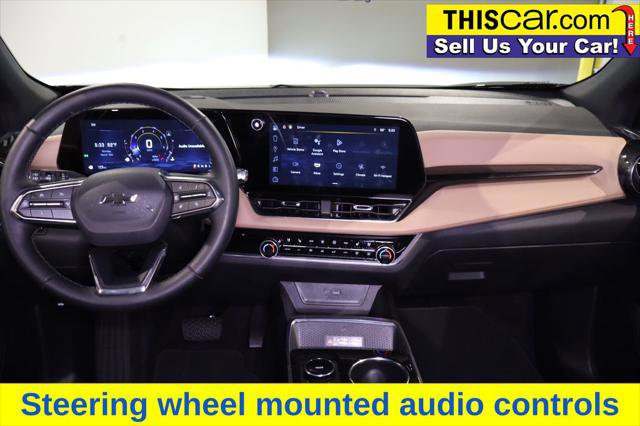 Used 2025 Chevrolet Equinox ACTIV w/ Safety and Technology Package image 20