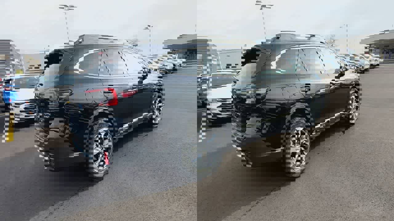 Used 2020 Subaru Outback Limited image 8