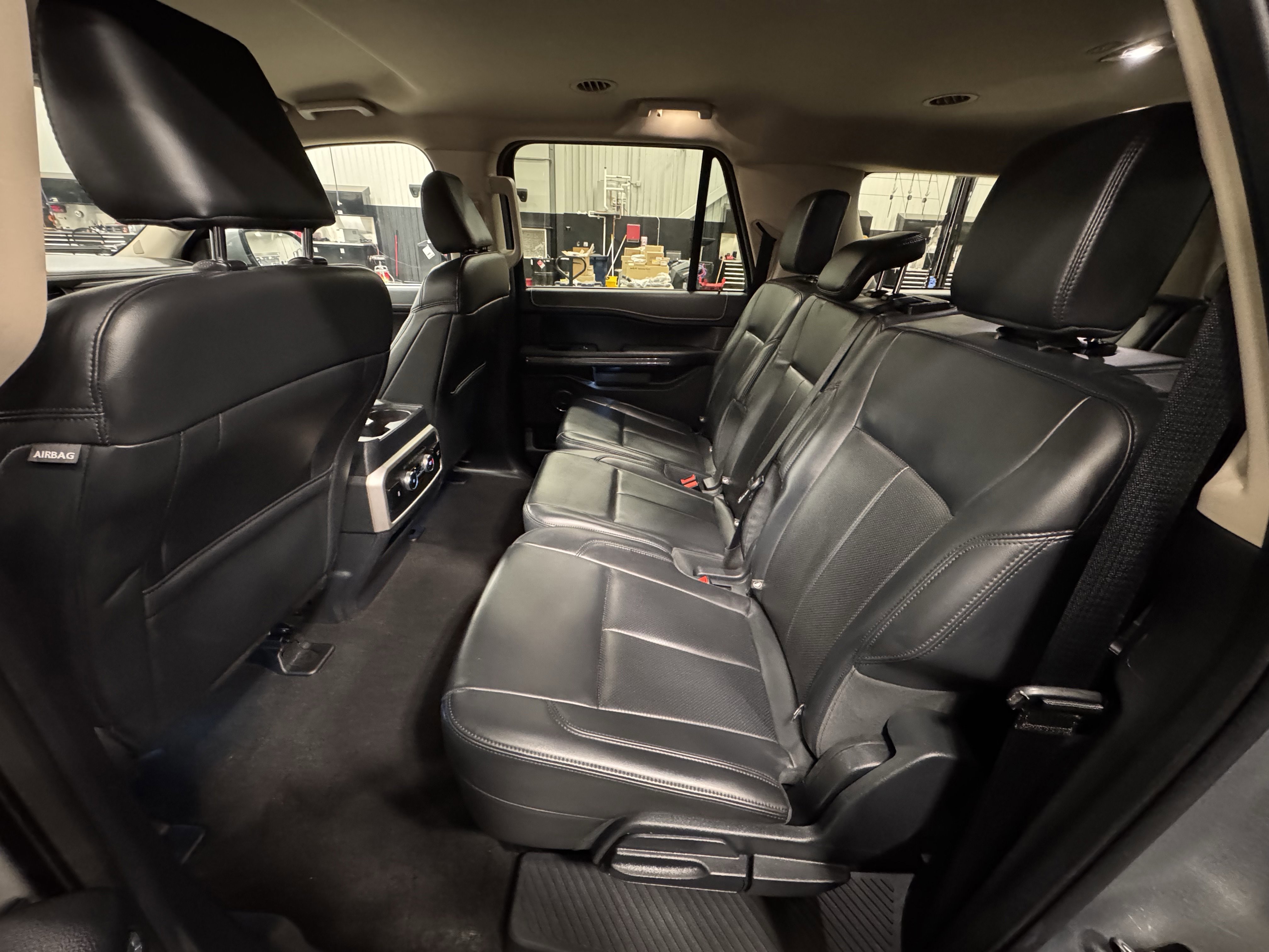 Used 2024 Ford Expedition Max XLT image 20