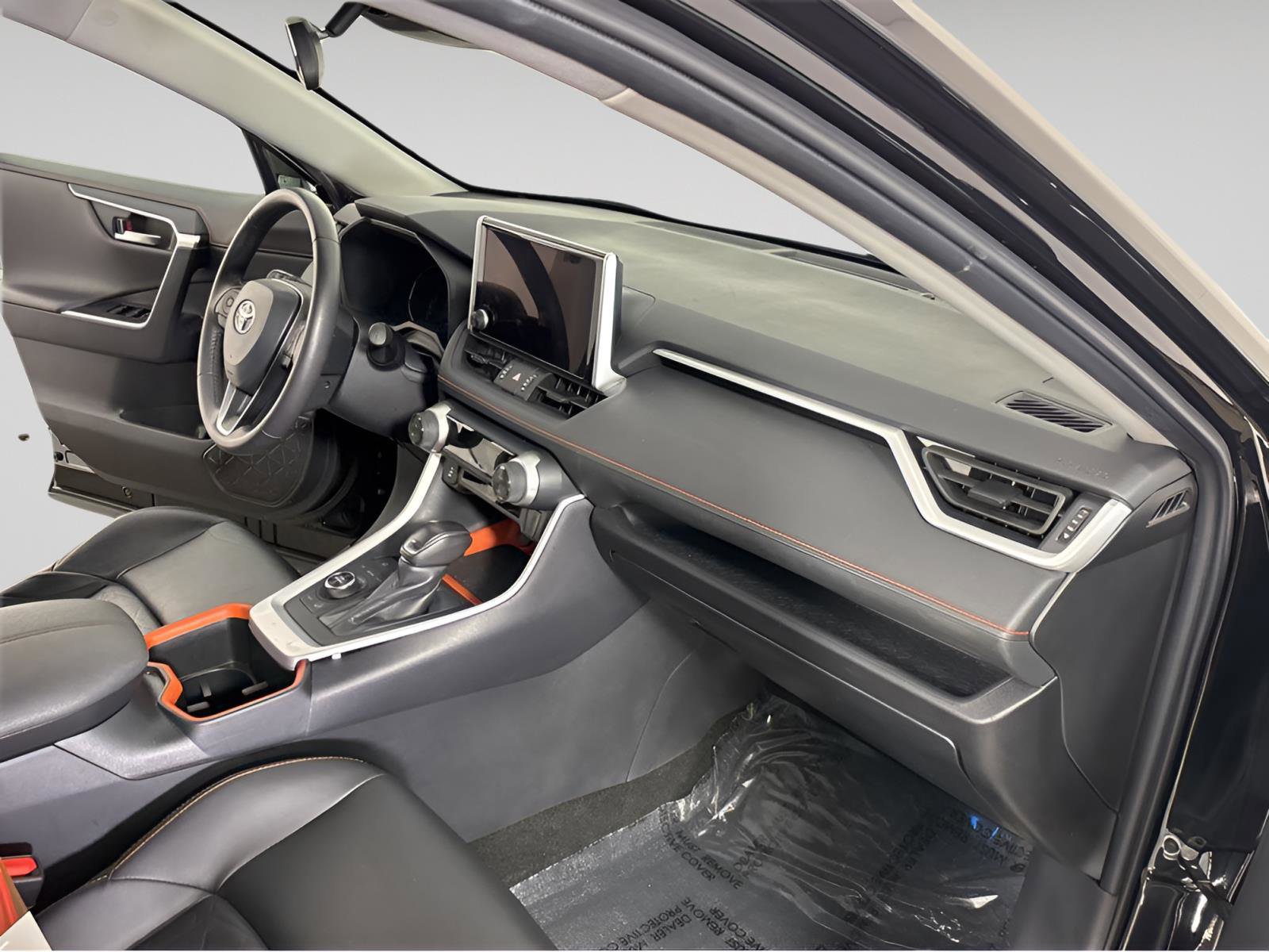 Used 2024 Toyota RAV4 Adventure image 30