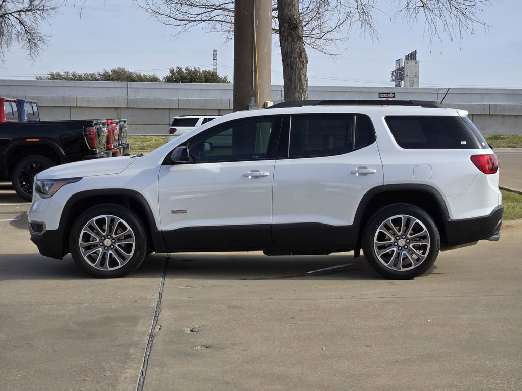 Used 2017 GMC Acadia SLT image 3
