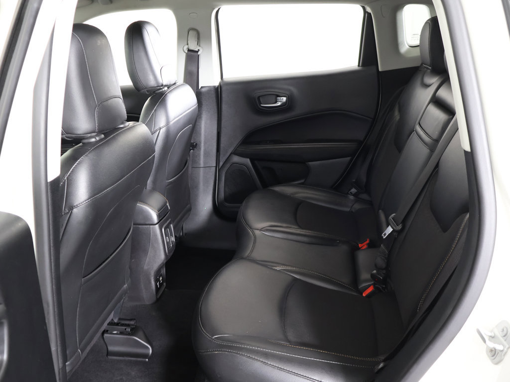 Used 2019 Jeep Compass Latitude FWD image 29