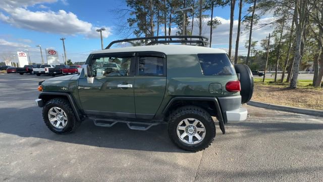 Used 2014 Toyota FJ Cruiser 4WD w/ Upgrade Package image 8