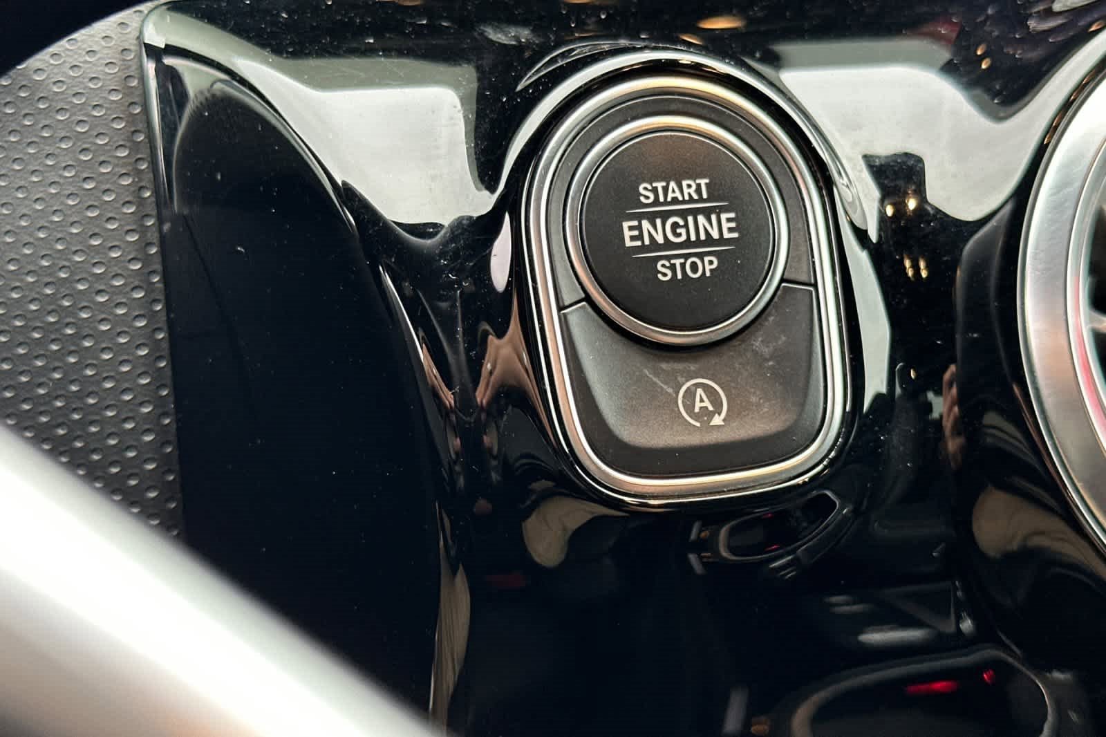 Used 2021 Mercedes-Benz CLA 250 image 21