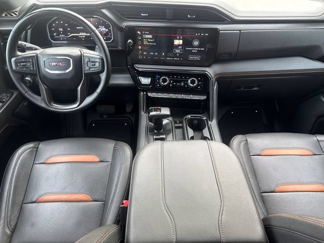 Used 2023 GMC Sierra 1500 AT4 w/ Technology Package AWD/4WD image 11