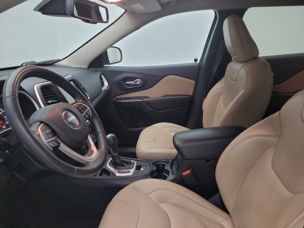 Used 2015 Jeep Cherokee Limited w/ Technology Group FWD image 17