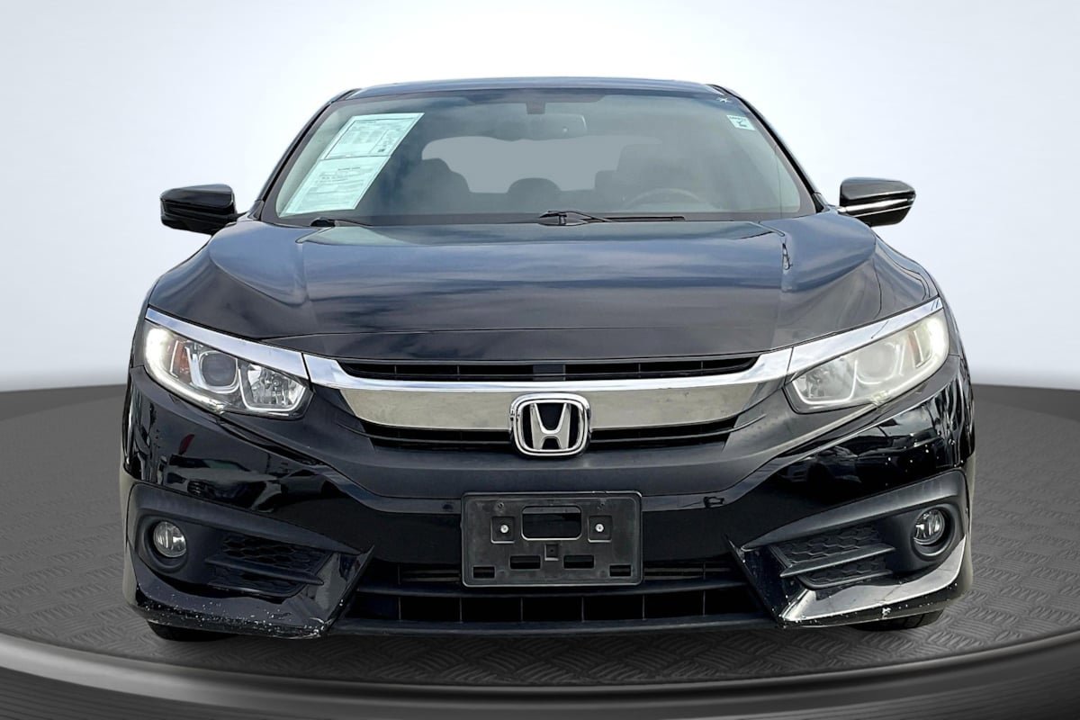Used 2018 Honda Civic EX-L image 3