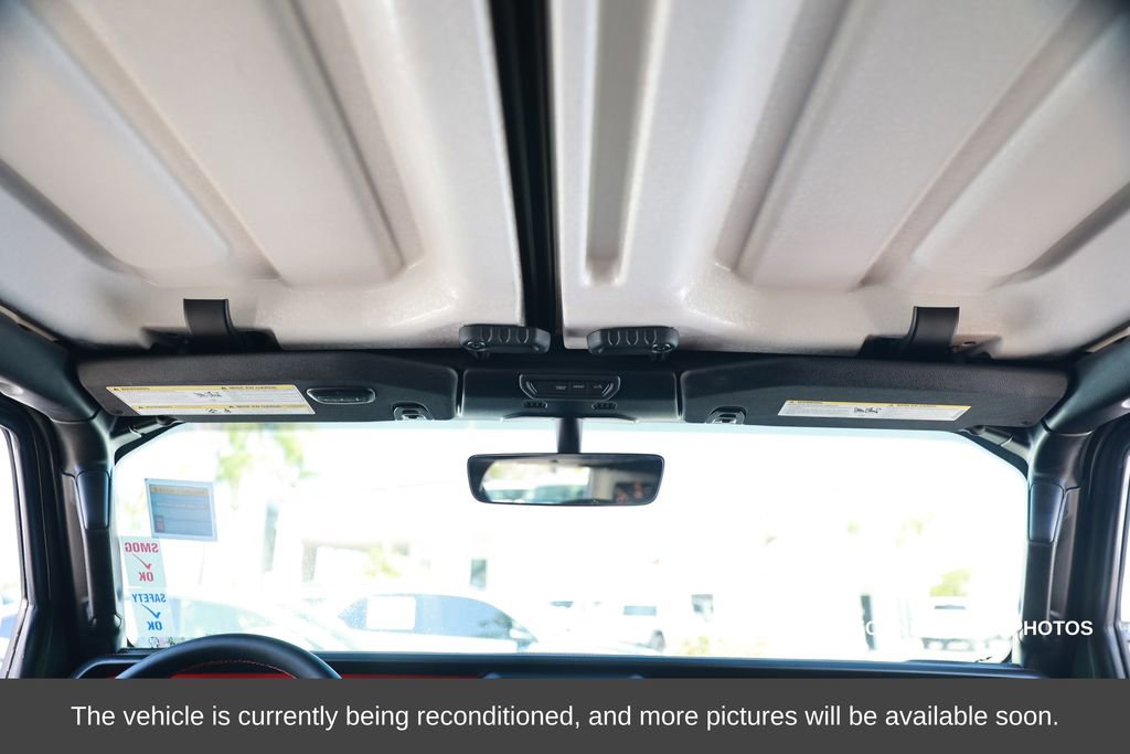 Used 2023 Jeep Wrangler Unlimited Rubicon 4xe image 33