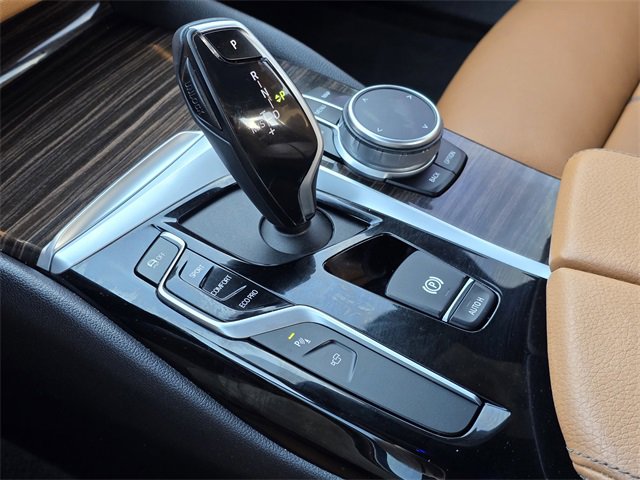 Used 2020 BMW 530i w/ Convenience Package image 17