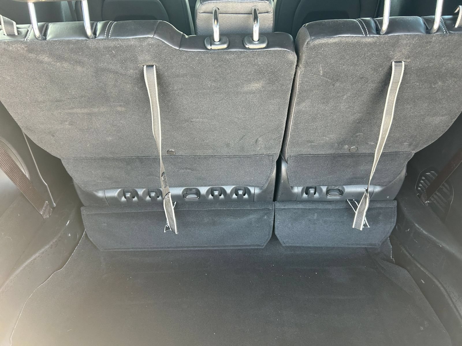 Used 2025 Chrysler Pacifica Select FWD image 28