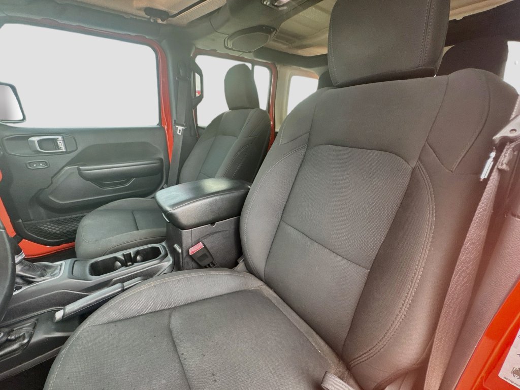 Used 2018 Jeep Wrangler Unlimited Sport S AWD/4WD image 23