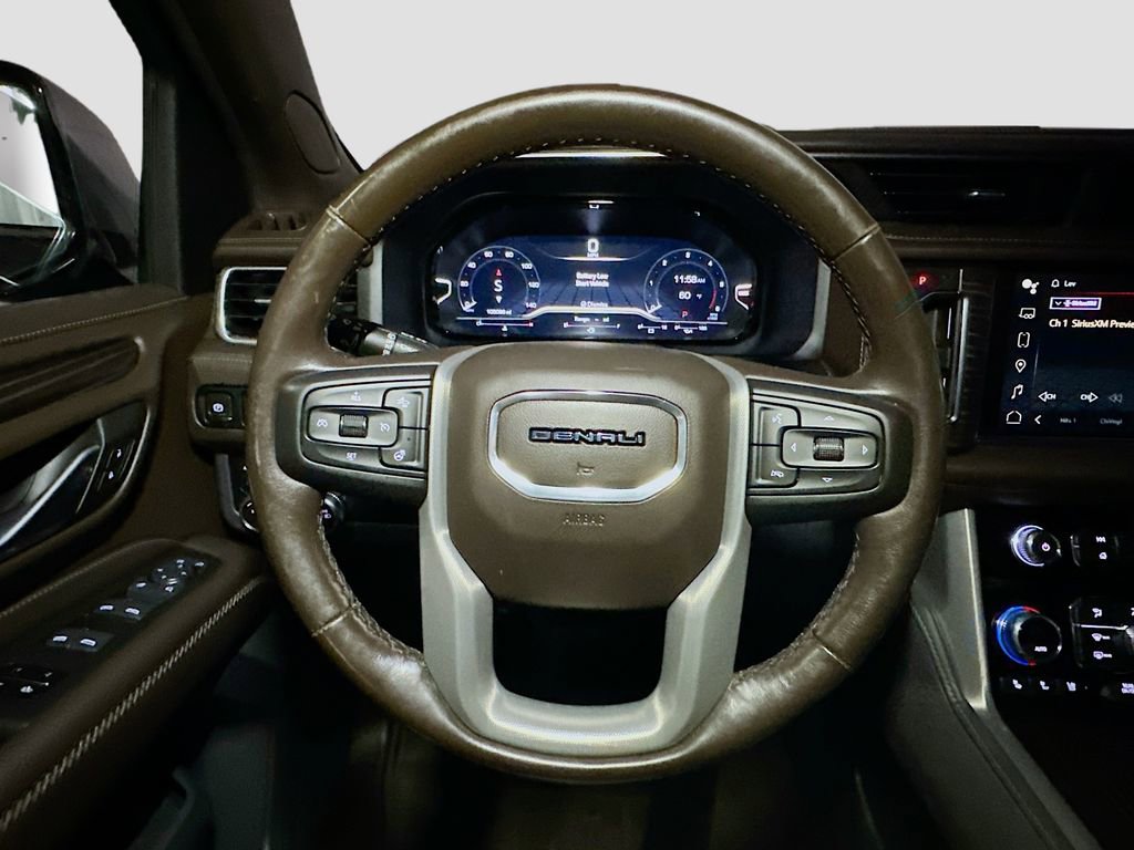 Used 2022 GMC Yukon XL Denali AWD/4WD image 10