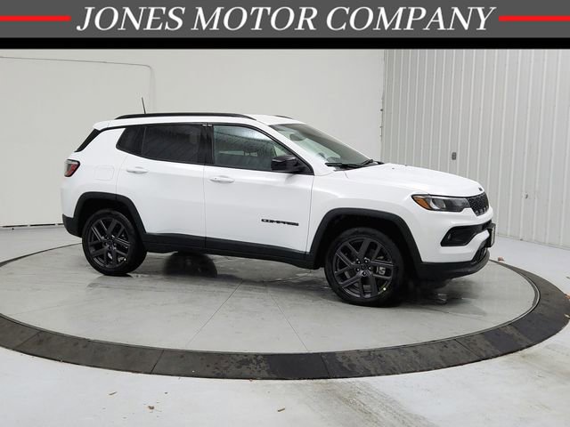 New 2026 Jeep Compass Latitude image 1
