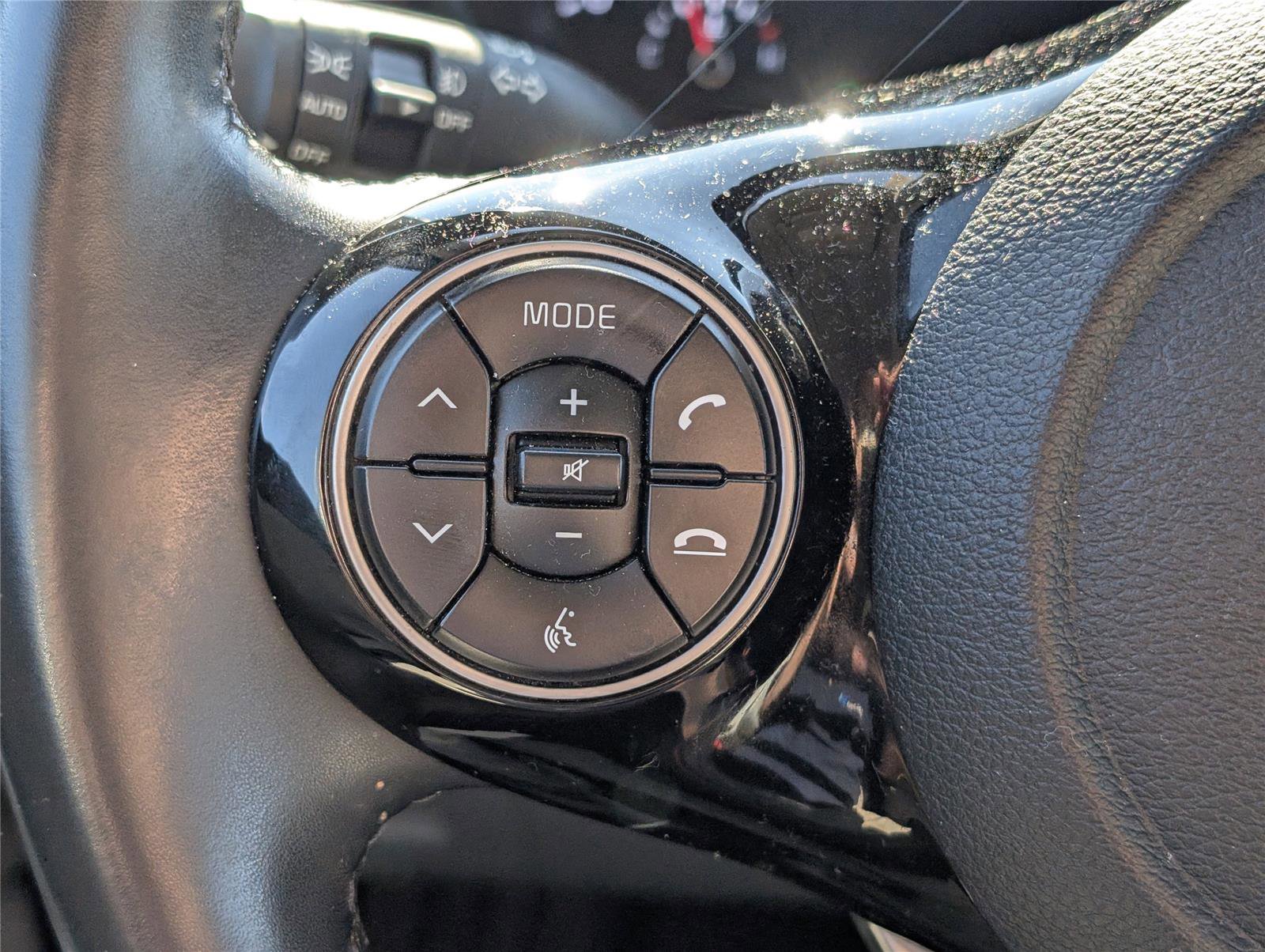 Used 2021 Kia Soul EX image 23