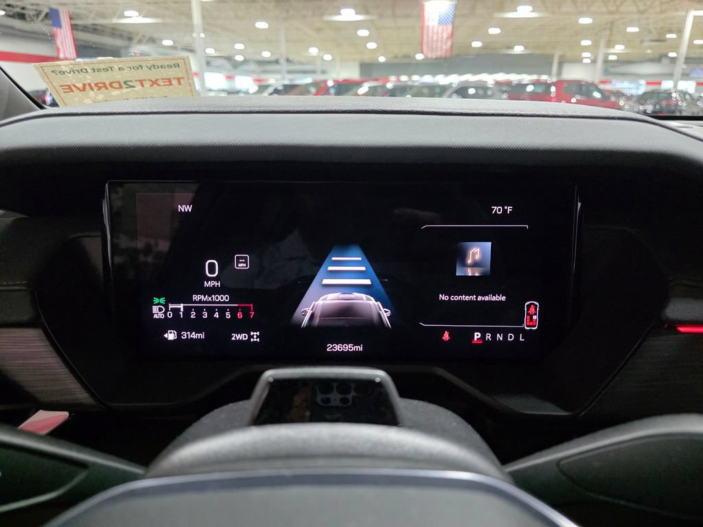 Certified 2025 GMC Acadia AT4 w/ Super Cruise Package AWD/4WD image 35
