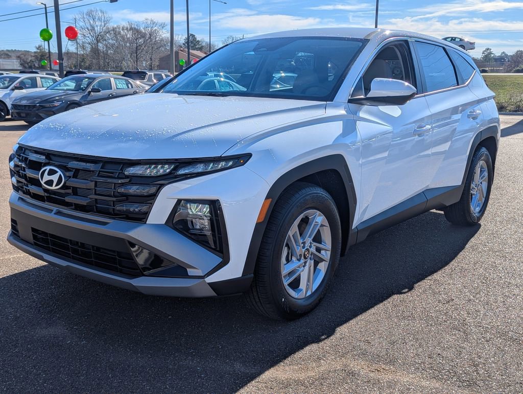 Certified 2026 Hyundai Tucson SE image 8