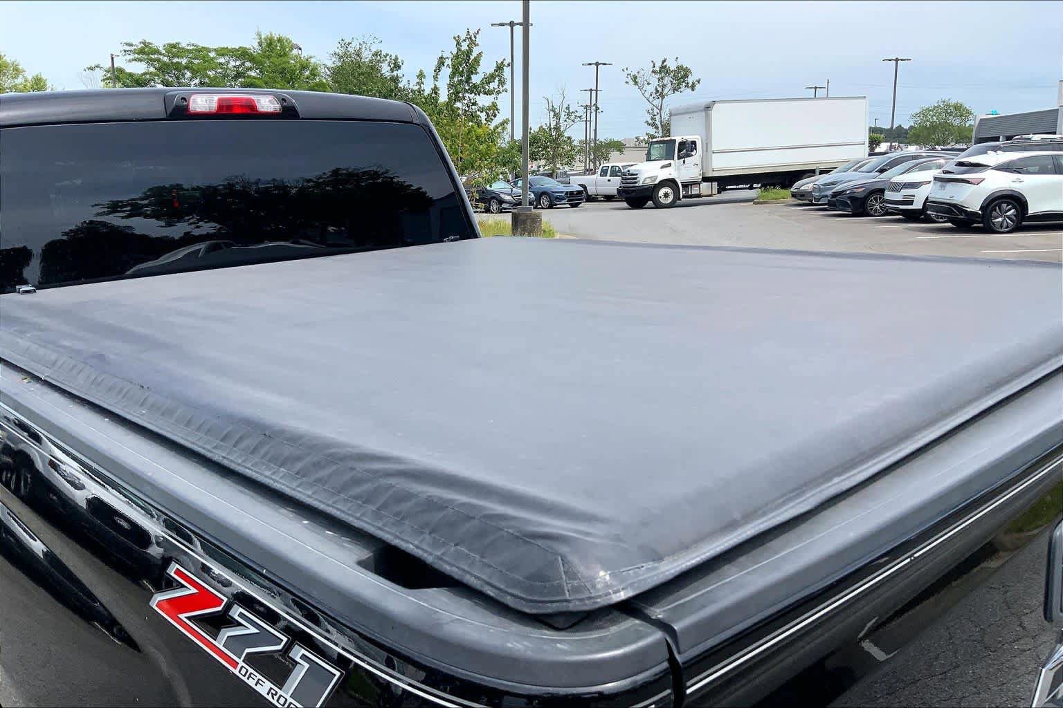 Used 2017 Chevrolet Silverado 1500 LT w/ All Star Edition AWD/4WD image 33