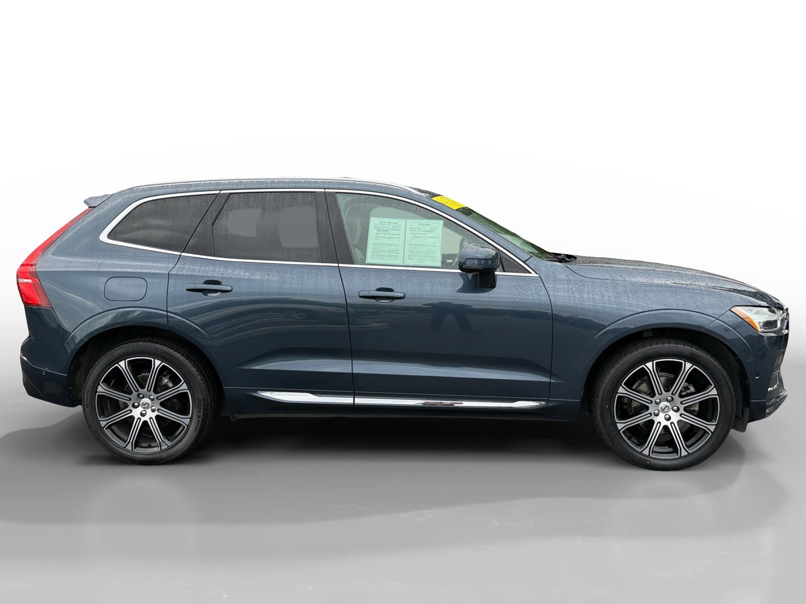 Used 2018 Volvo XC60 T5 Inscription w/ Convenience Package image 6