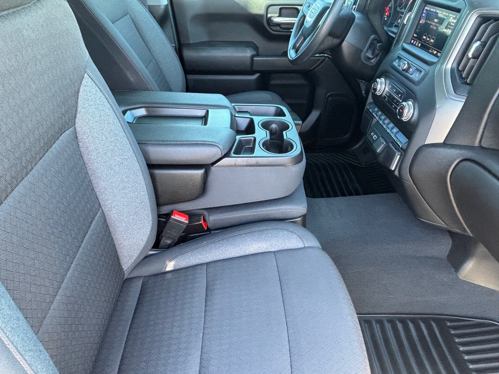 Used 2026 GMC Sierra 1500 Pro w/ Pro Value Package RWD image 31