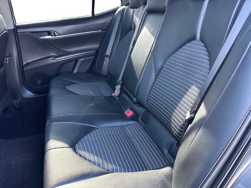 Used 2023 Toyota Camry SE FWD image 14