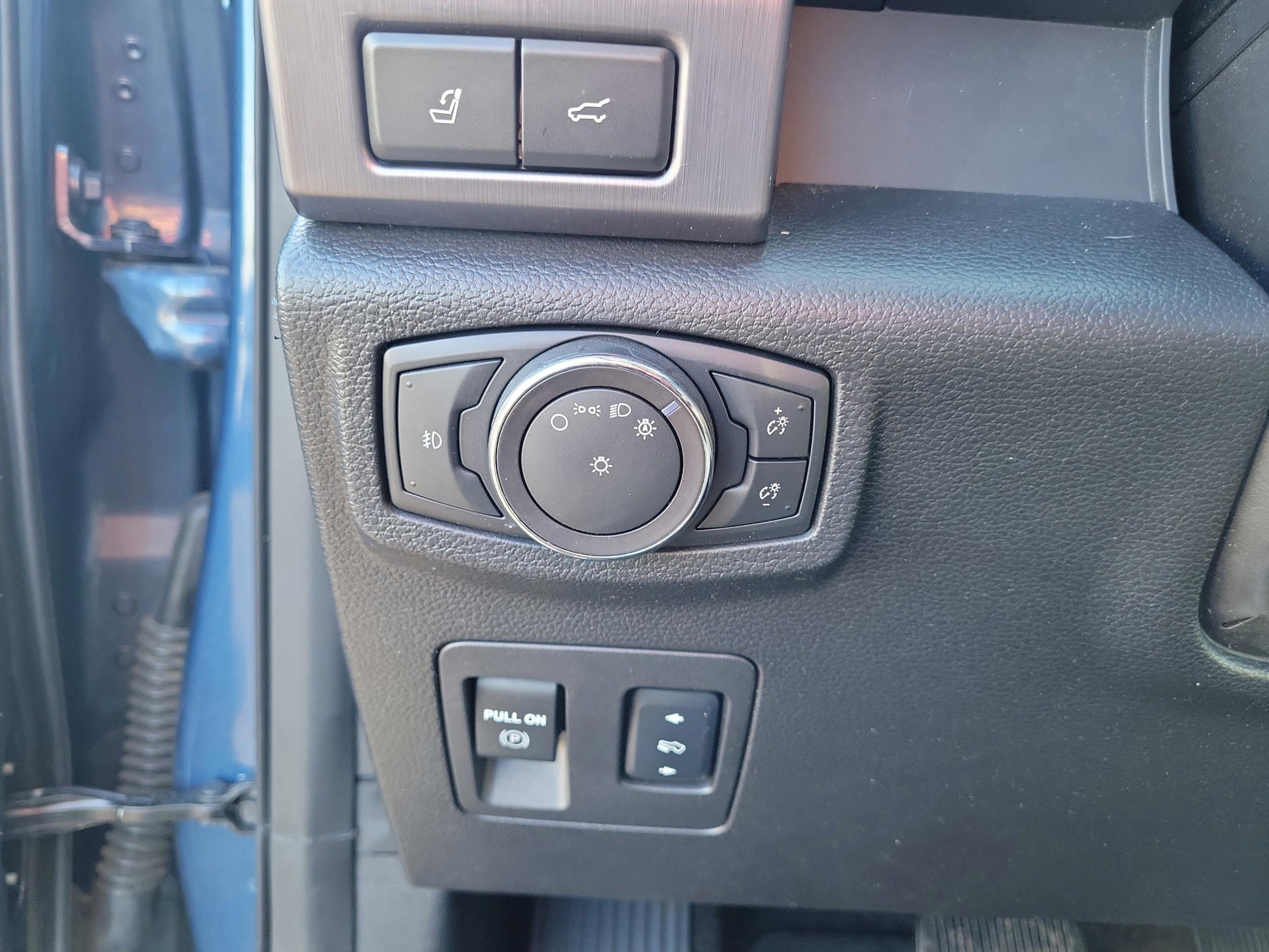 Used 2018 Ford Expedition Platinum image 23