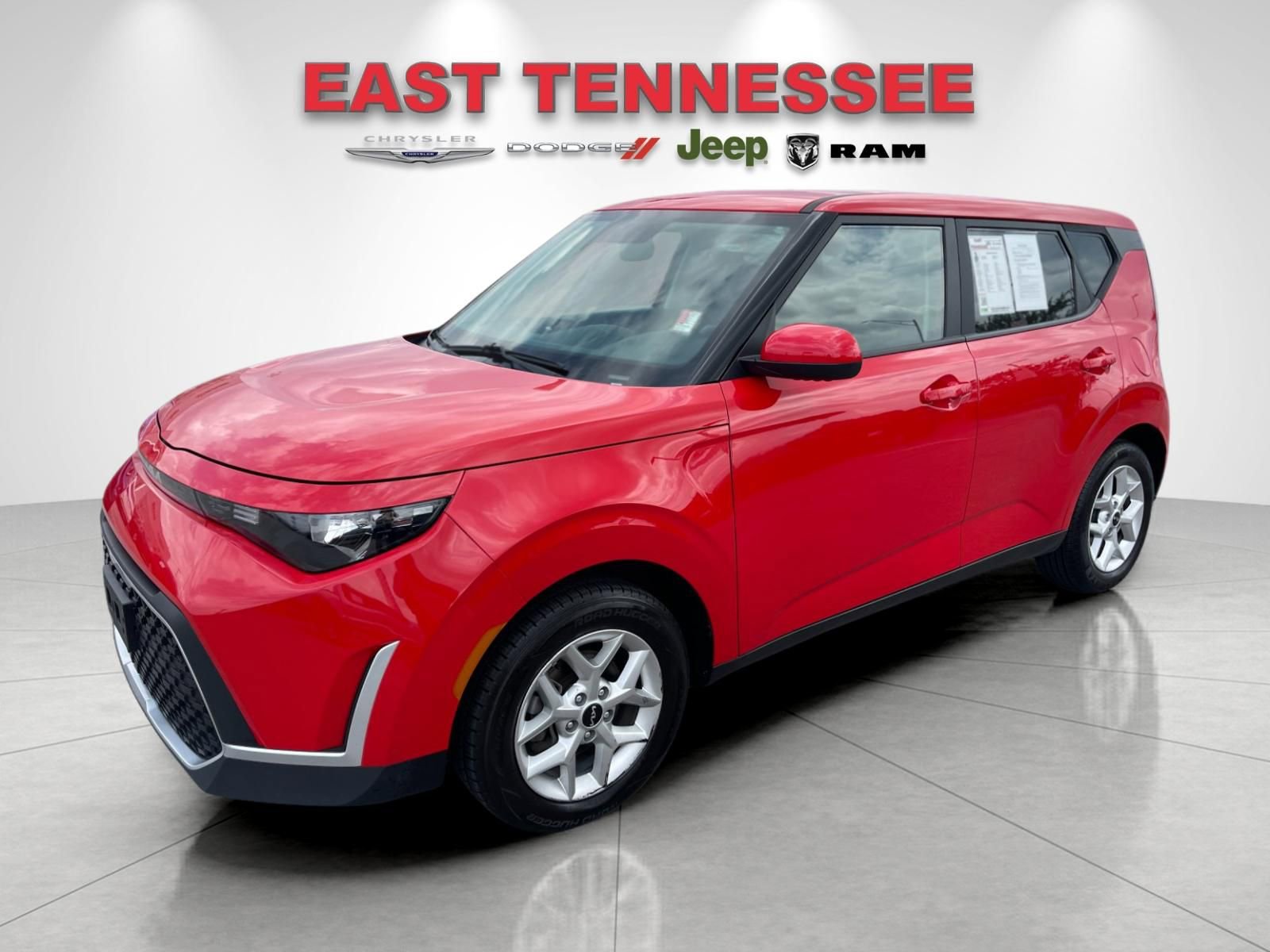 Used 2024 Kia Soul LX w/ Option Group 015 FWD image 7